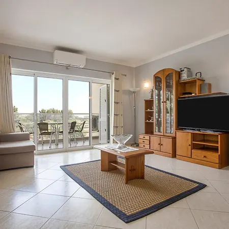 Antunes Apartment *